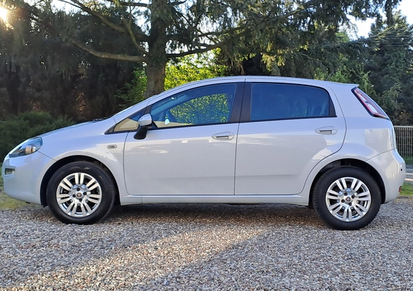 Fiat Punto Evo cena 22900 przebieg: 102484, rok produkcji 2013 z Poznań małe 254